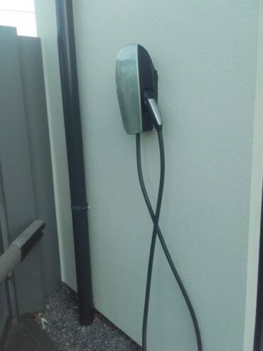 Installatie Tesla wall connector