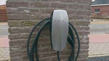 Installatie Tesla wall connector